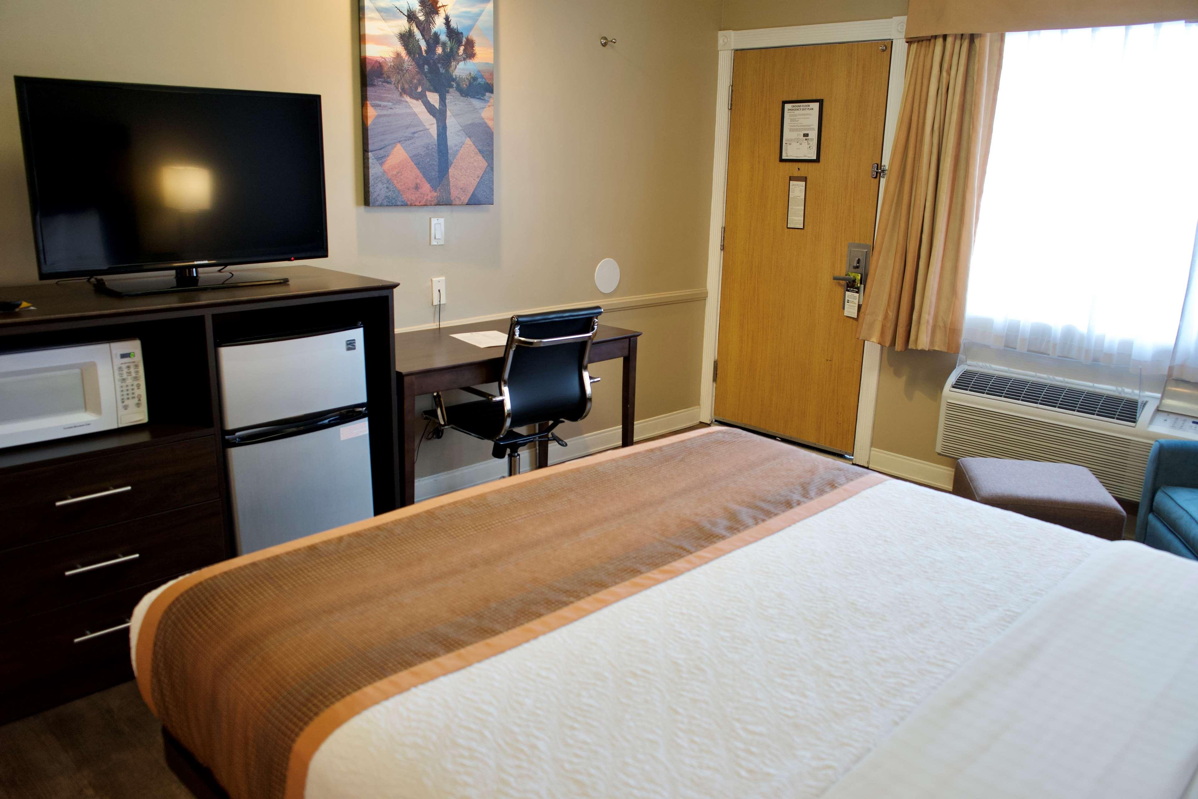 Best Western China Lake Inn Ridgecrest Exteriér fotografie