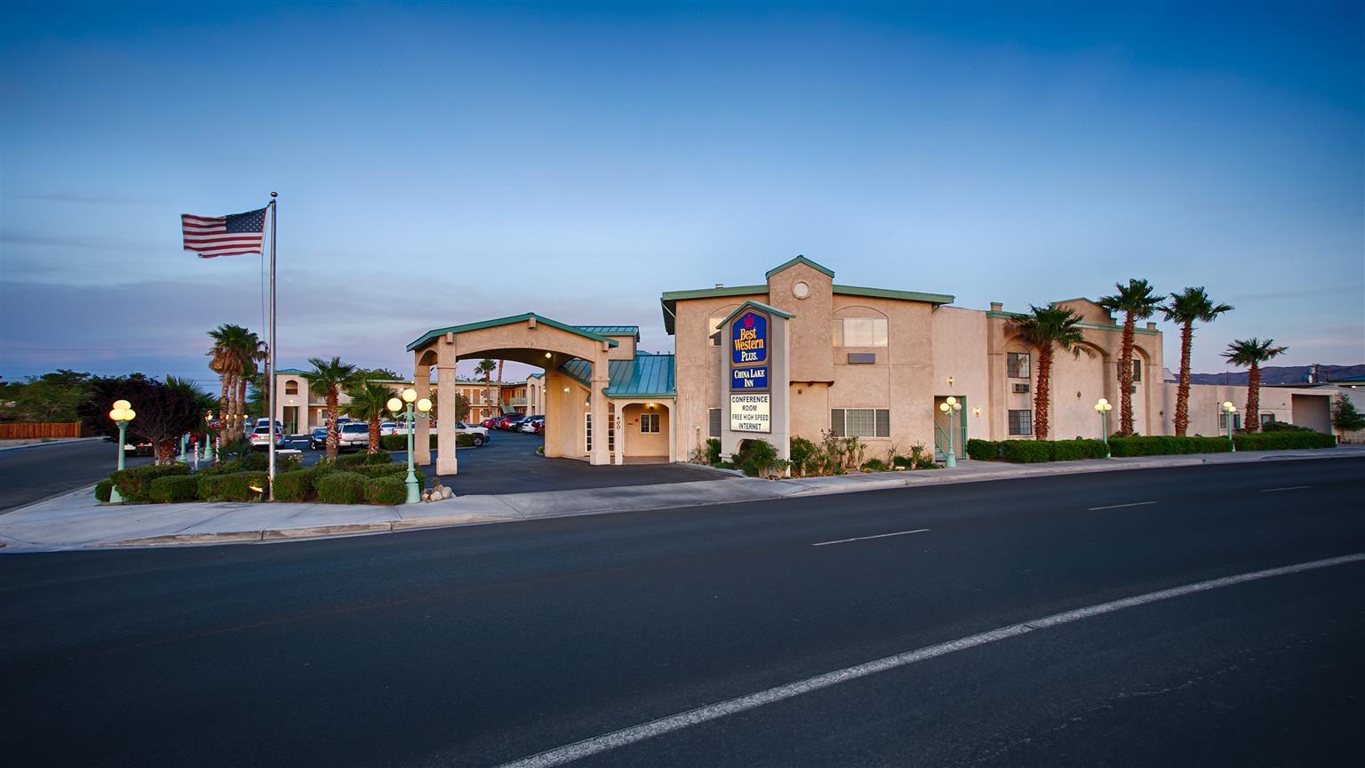 Best Western China Lake Inn Ridgecrest Exteriér fotografie