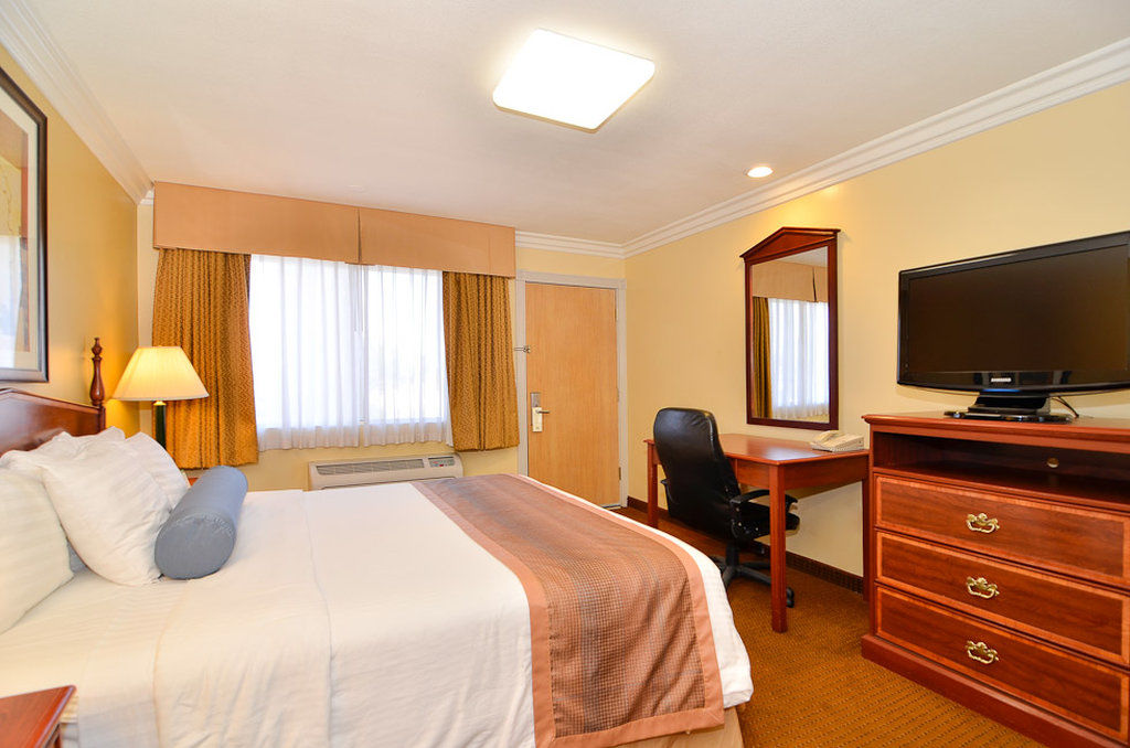 Best Western China Lake Inn Ridgecrest Exteriér fotografie